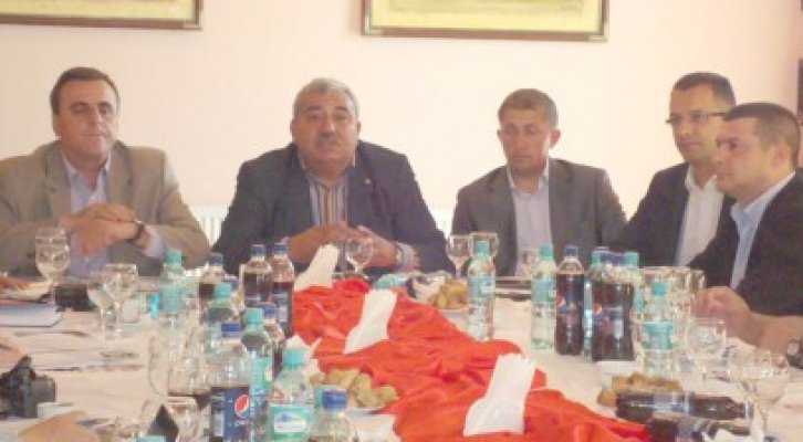 Chesoi nu îl mai susţine pe Iorguş la Primăria Mangalia, din 